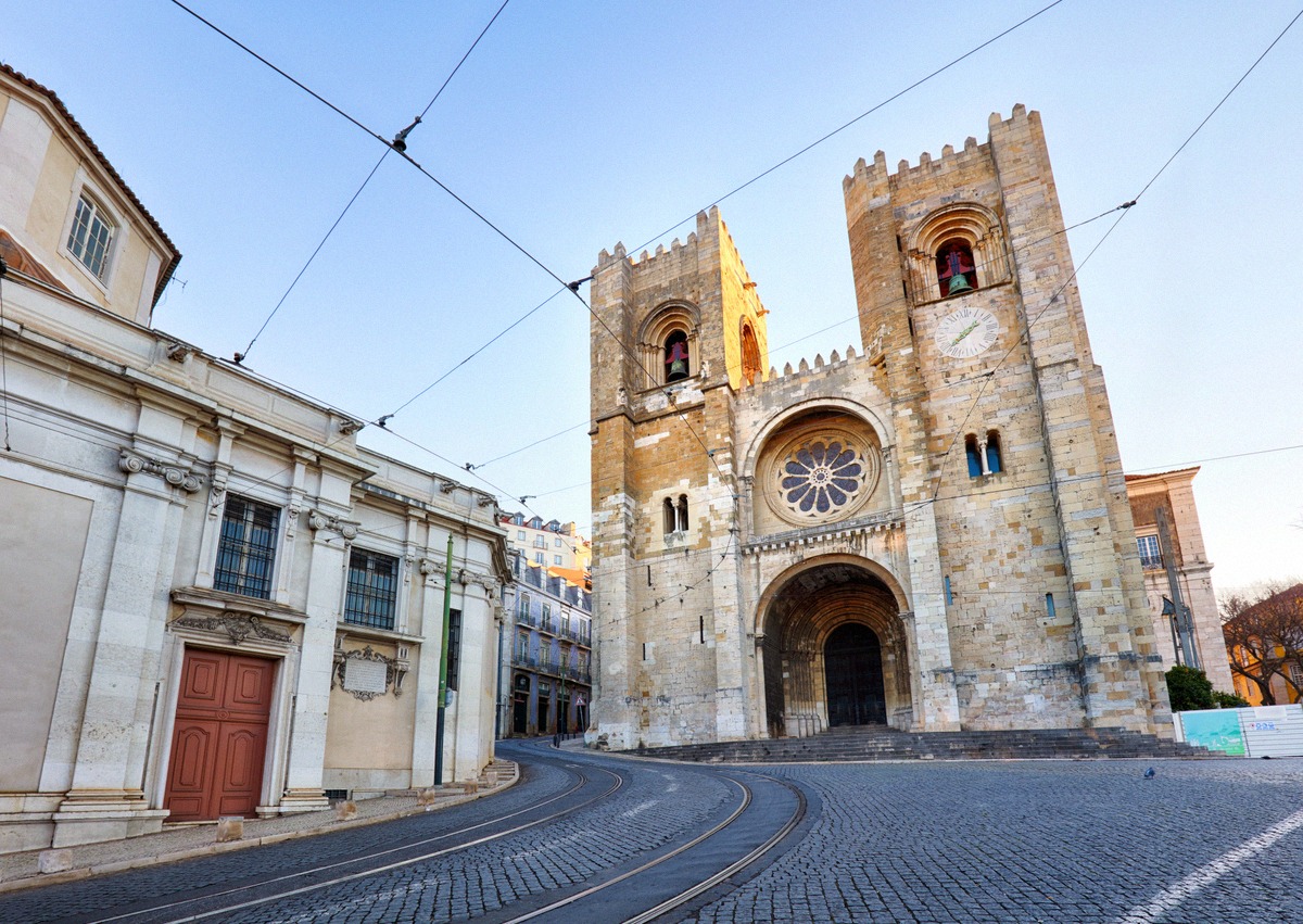 Sé de Lisboa cathedral with tram tracks in front